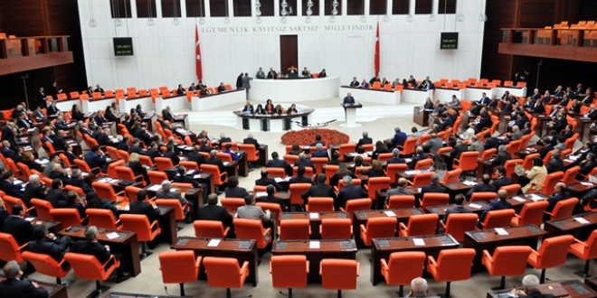 3 vekil yemin edemeyecek