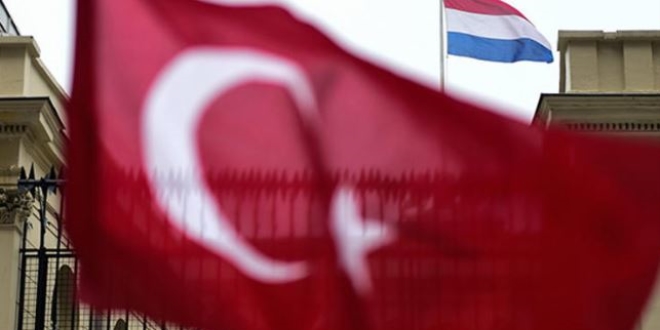 Hollanda artmad: Trkiye'ye saldrrlarsa destek yok!