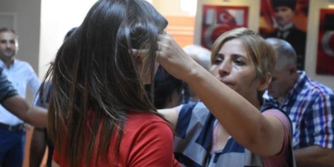 YKS'ye giren adaylar didik didik arandı
