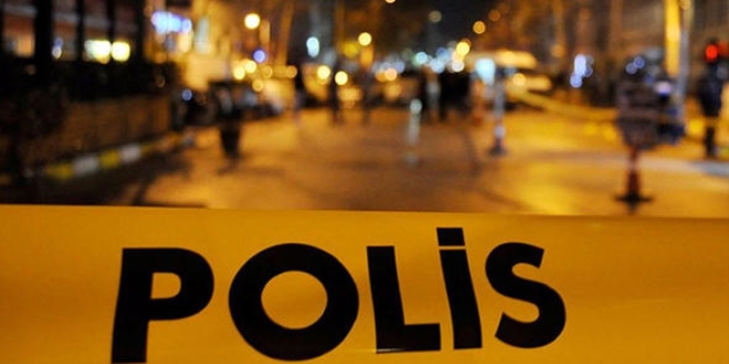 Üniversiteli kızlara ahlaksız teklif