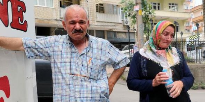 Emeklilik parasını düşürdü, eşi gözyaşlarına boğuldu