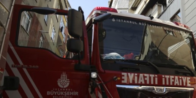 İstanbul Kağıthane'de yangın
