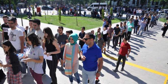YKS'nin son oturumu tamamlandı