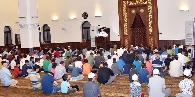 Konya'da her gün 61 bin çocuk sabah namazında buluşuyor