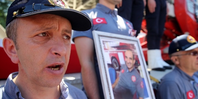 Nöbette hayatını kaybeden itfaiye eri son yolculuğuna uğurlandı