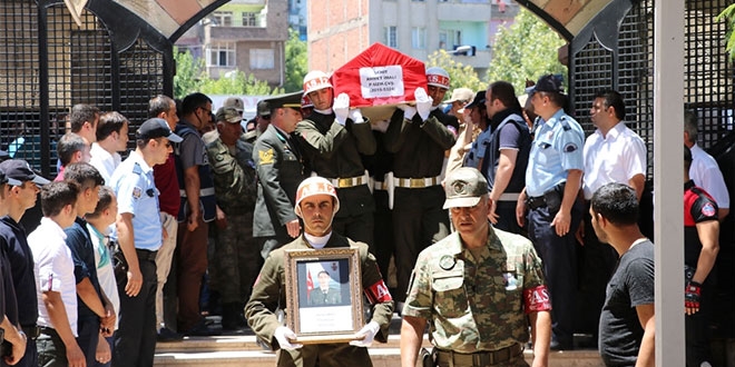 Kahramanmaraş şehidini ebediyete uğurladı