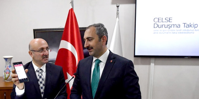 Avukatlara özel mobil uygulamaya yoğun ilgi