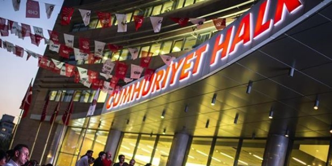 CHP'de sular durulmuyor! Bir kurultay çağrısı daha