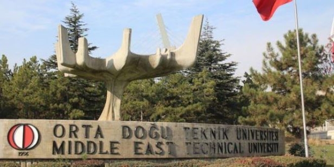 ODTÜ'den pankart açıklaması