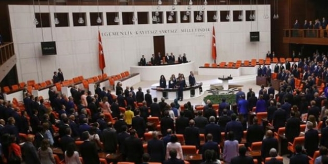 İstanbul milletvekillerinin yeminleri tamamlandı