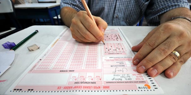 Almanca ve Fransızca dillerinde ilk kez 'e-YDS' yapıldı