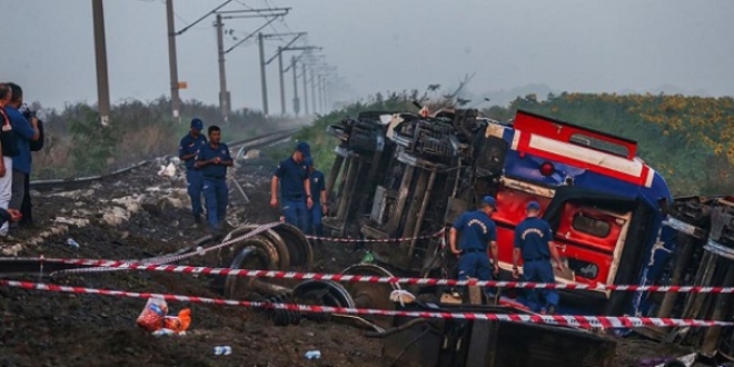 Tekirdağ'daki tren kazasıyla ilgili yayın yasağı kaldırıldı