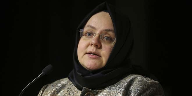 Çalışma Bakanı Zehra Zümrüt Selçuk kimdir?