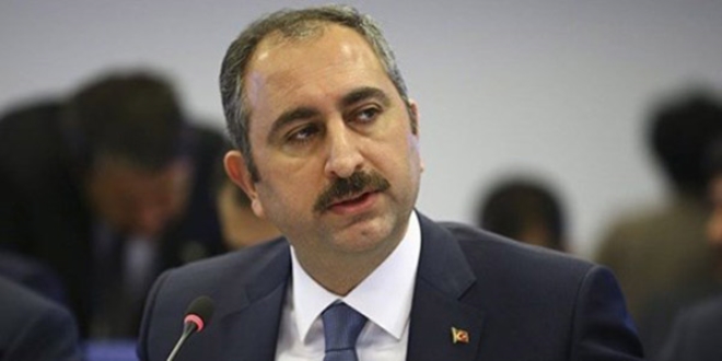 Abdulhamit Gül yeniden Adalet Bakanı