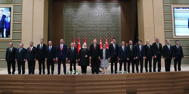 Yeni sistemin ekonomi kurmayları belli oldu