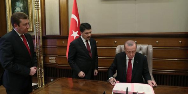 İşte yeni Kabine'de ekonominin kurmayları ve şifreleri