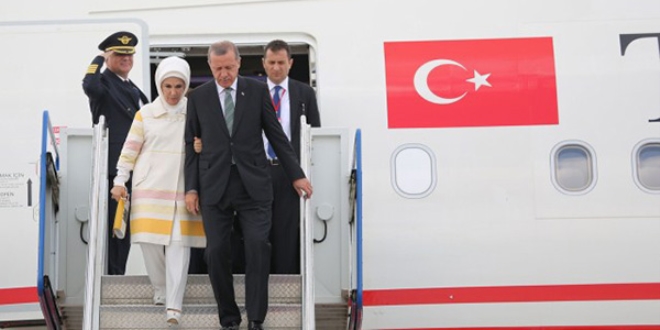 Cumhurbaşkanı Erdoğan, KKTC'ye geldi