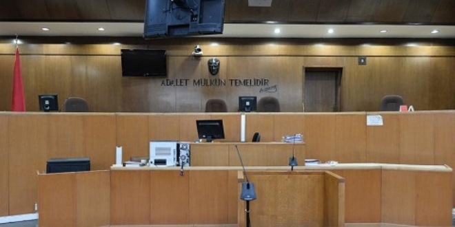 İzmir'deki FETÖ operasyonunda 4 tutuklama