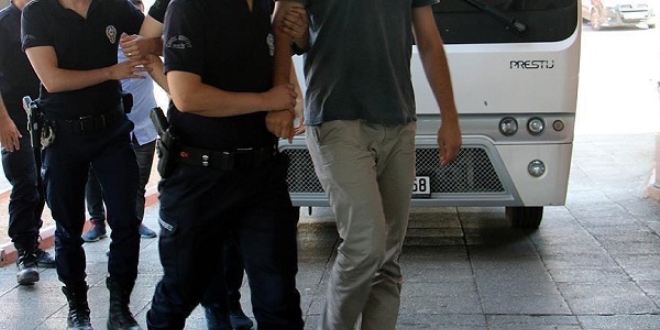 FETÖ'nün 'Kara Kuvvetleri yapılanması' operasyonunda 12 tutuklama