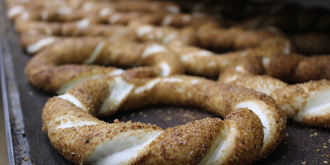 Simit fiyatları ekmek fiyatlarını geçti