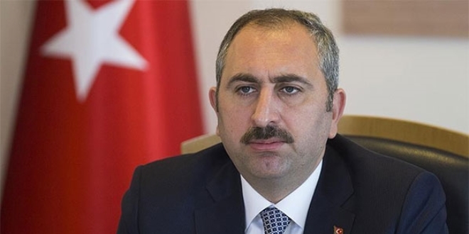 Bakan Gül: Bir geceye bin destan sığdırdılar