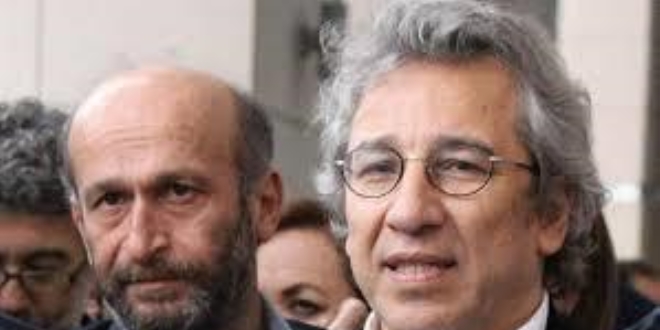 MİT TIR'ları davasında Erdem Gül beraat etti