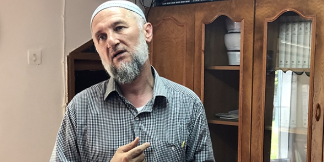Şehitler için sela okuyan imamın darp edildiği iddiası
