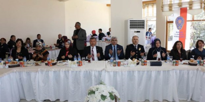Şehit ailesinden emniyet teşkilatına hayır yemeği