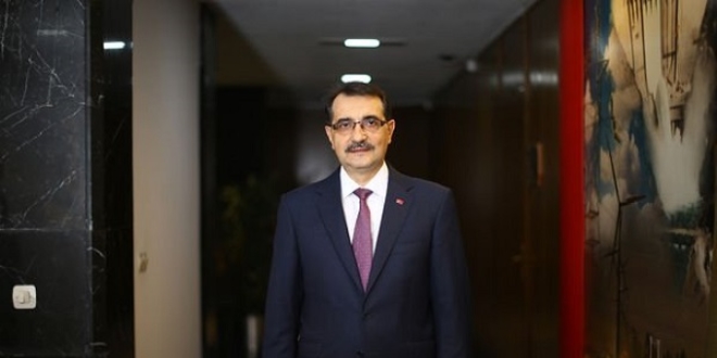 Enerji Bakanı Dönmez'den şirketlere borç uyarısı!