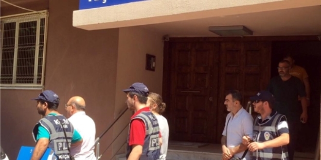 İzmir'de 41 göçmen yakalandı