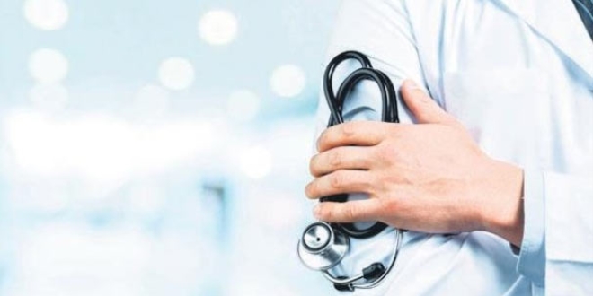 Devlette çalışan doktora 200 bin TL'ye kadar maaş