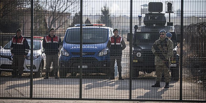 Aknc'da yakalanan SAT'lar hakim karsnda