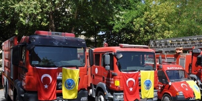 Gaziantep'e hibe edilen itfaiye aralar teslim edildi