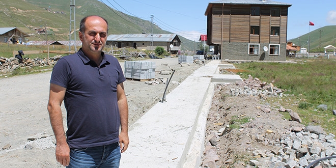 Köy muhtarı, plansız betonlaşmaya izin vermiyor