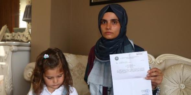 Çocuğun boğazında 'gazlı bez' unutan doktora suç duyurusu