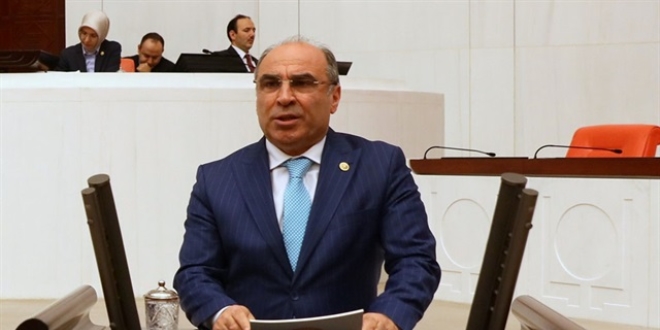 Kurultay çalışmasına giden CHP'li vekil beyin kanaması geçirdi