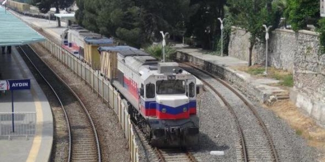 Aydın'da durdurulan tren seferleri tekrar başladı