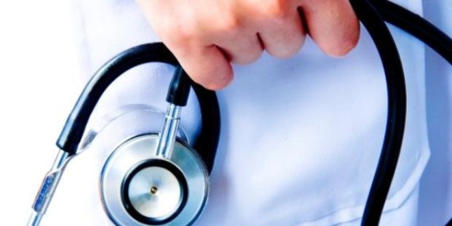 Giresun'da açığa alınan hekime bir destek daha
