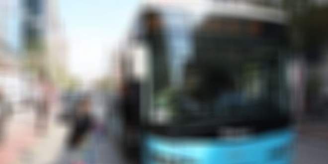 Halk otobüsünde rahatsızlanan yolcuya ilk müdahaleyi şoför yaptı