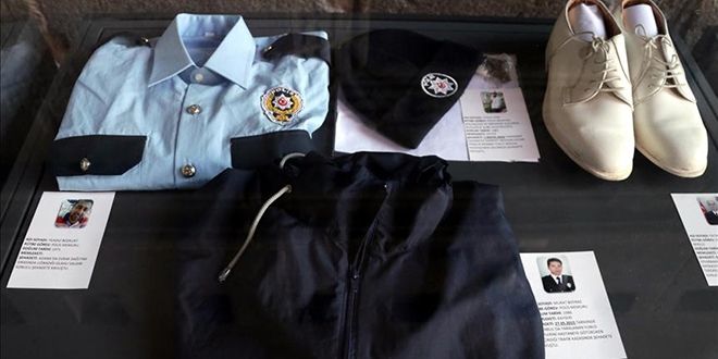 Öğretmen, şehitlerin hatırasıyla 'vatan dersi' veriyor