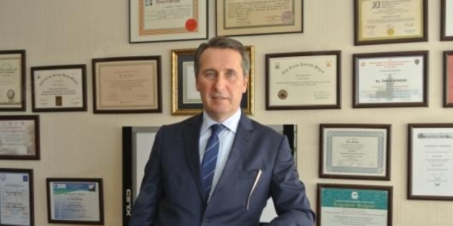 Doktor'un aracı ve içindeki tıbbi aleti de çalındı