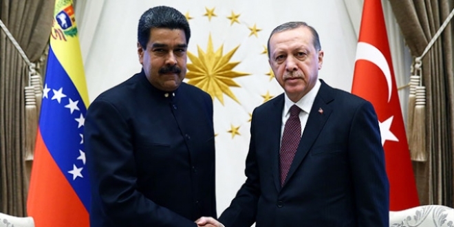 Erdoğan, Venezuela Devlet Başkanı ile telefonda görüştü
