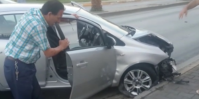 İstanbul'da otomobil işçilerin arasına daldı: 2 ölü