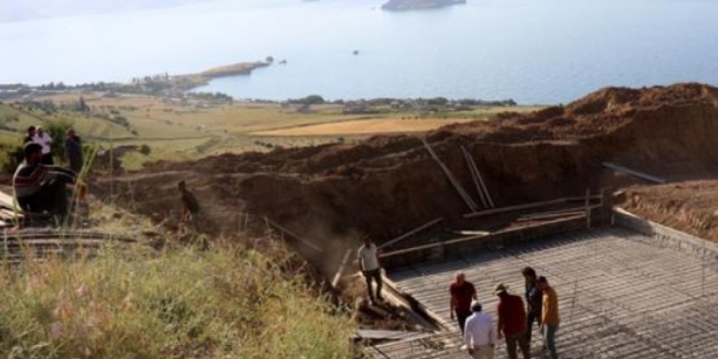 Akdamar Adası'nın tatli su sorunu çözülüyor