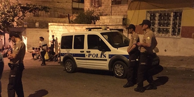 Gece yarısı dehşet saçtı: 1 ölü 4 yaralı