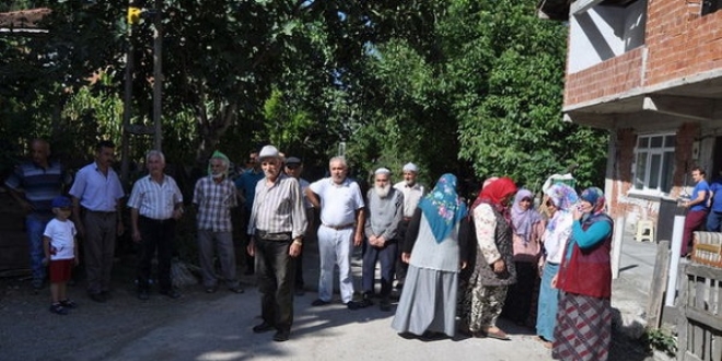 Bu köydekiler 1 aydır evden dışarıya çıkamıyorlar