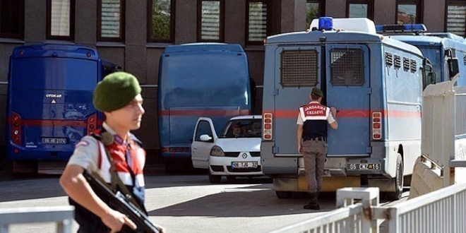 Zonguldak'ta 36'sı tutuklu 44 sanık hakim karşısına çıktı
