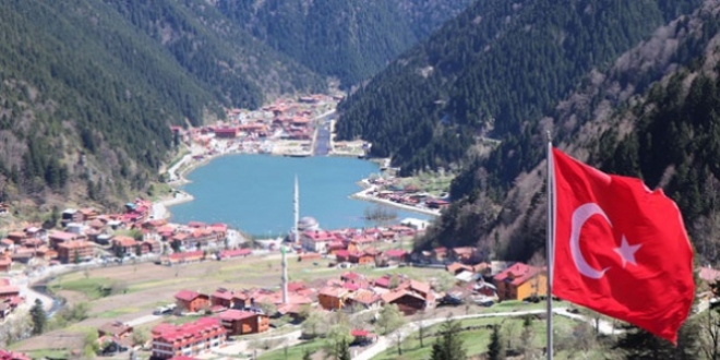 Yargıya taşınan Uzungöl'ün 'imar planı' iptal edildi
