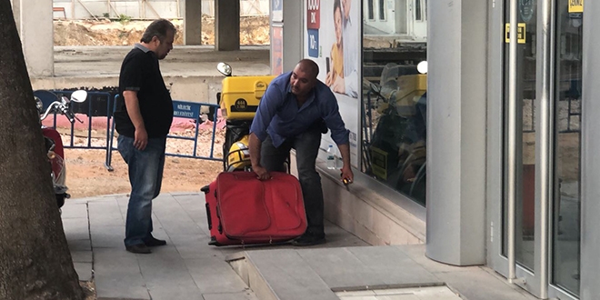 Bilecik'te bomba imha uzmanının cesareti korkuttu