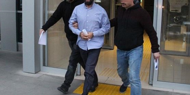 Firari FETÖ imamı saklandığı evde yakalandı